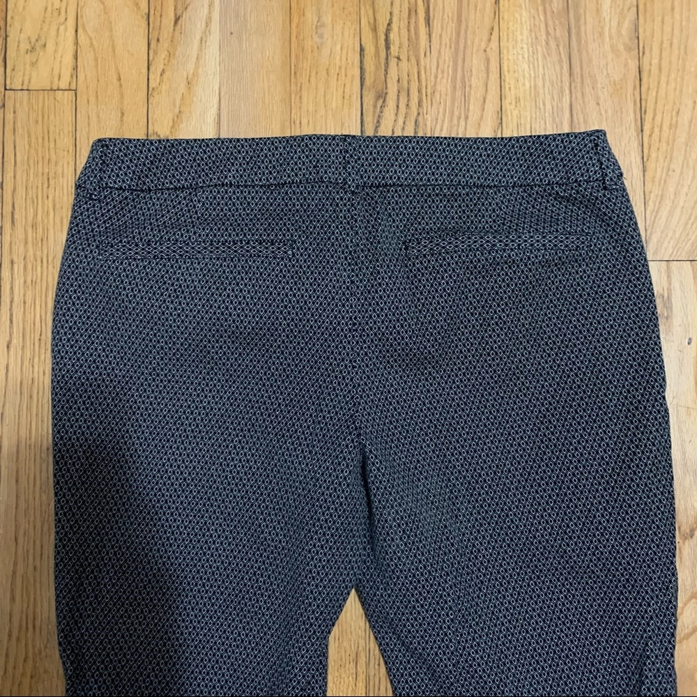 Old Navy diamond print Pixie pant size 4 - Picture 6 of 8